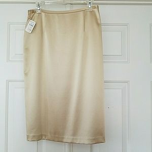 Kay Unger gold skirt
